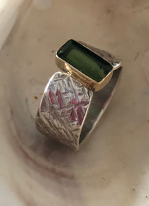 Anel em Prata e Ouro18K com Turmalina verde