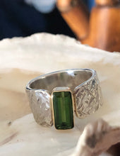 Anel em Prata e Ouro18K com Turmalina verde