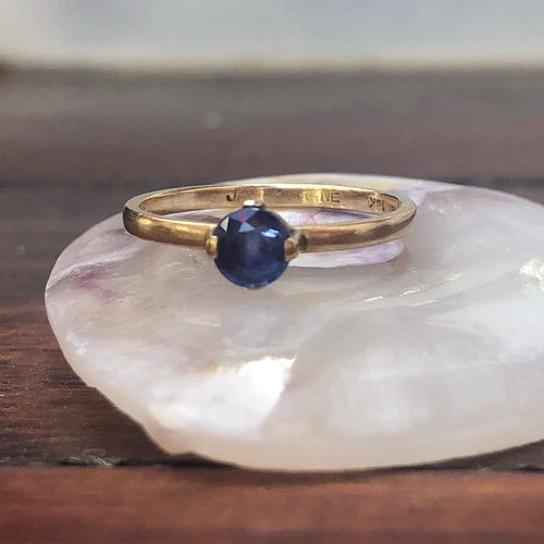 Anel de Ouro18K amarelo com a Gema: Safira azul