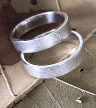 Anéis. Alianças em Prata 950, textura brush